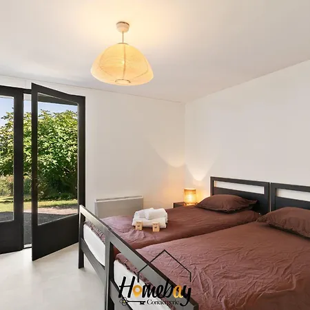 Rose Pool Sea View Super Cannes * فالوريس