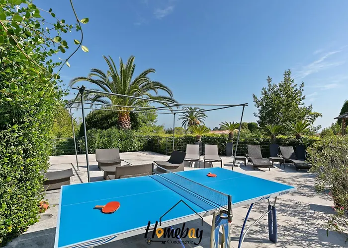 Rose Pool Sea View Super Cannes *