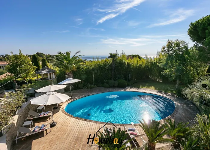 Rose Pool Sea View Super Cannes